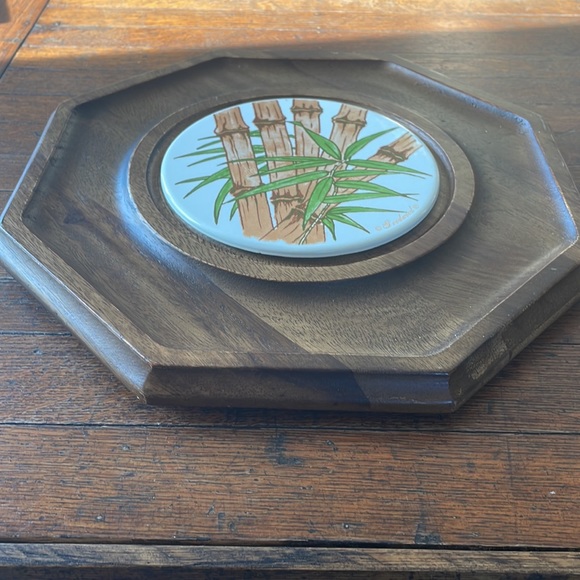 Asian inspired vintage wooded/ceramic cracker/cheese serving tray. - Picture 7 of 10
